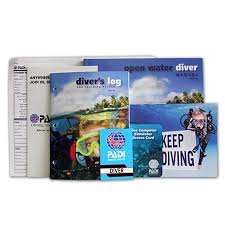 Dein PADI open Water Diver Crew Kit bei Diveworks